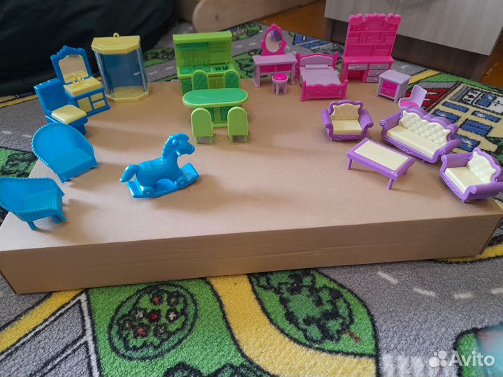 Игрушечная мебель