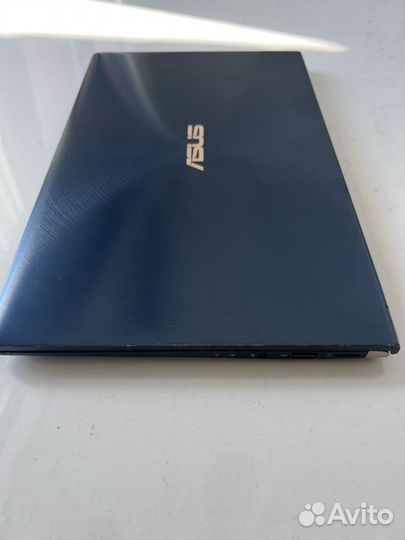 Ультрабук Asus Zenbook UX433F core i5, SSD, IPS