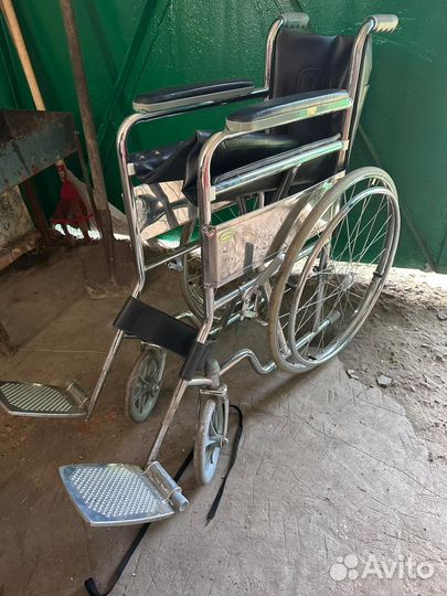 Инвалидная коляска складная бу