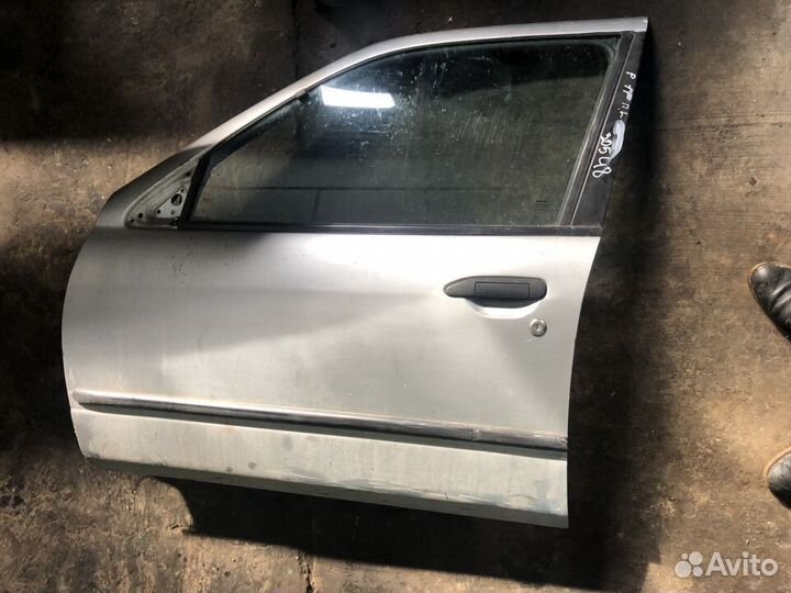 Дверь передняя Nissan Primera P11E
