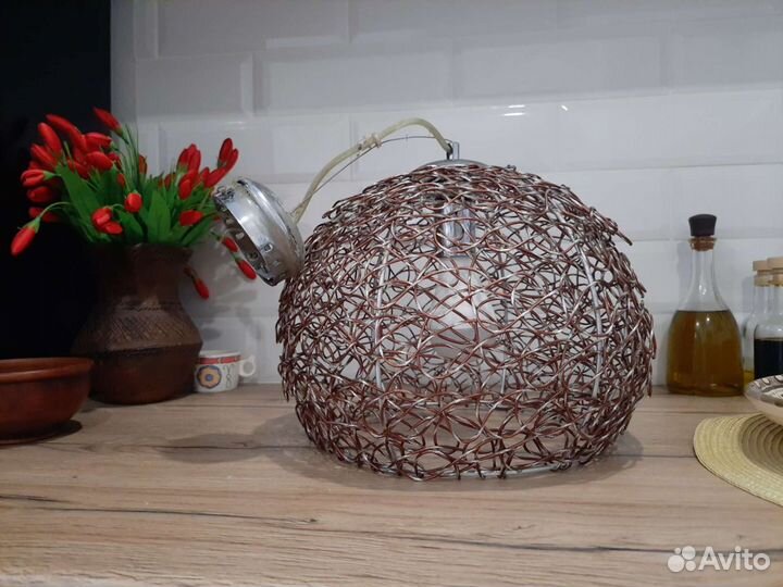 Люстра плетеная металлическая