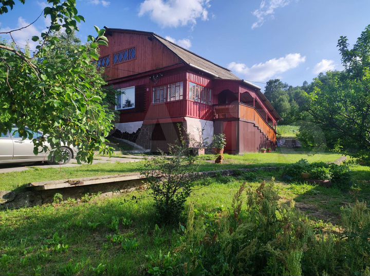 Дом 154 м² на участке 35,7 сот.