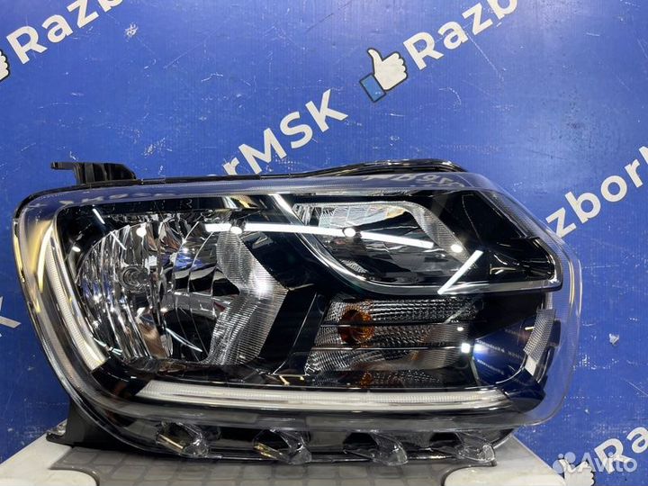 Фара правая Renault Duster 2