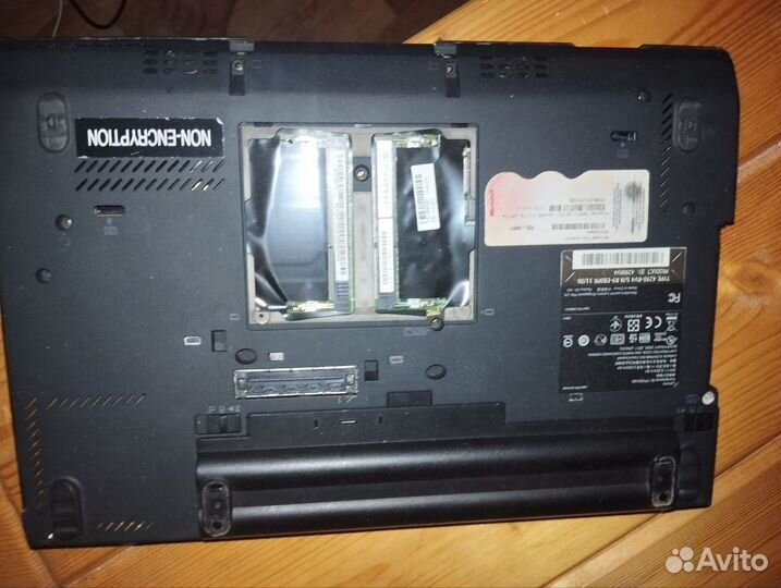 Ноутбук lenovo ThinkPad x220 на запчасти