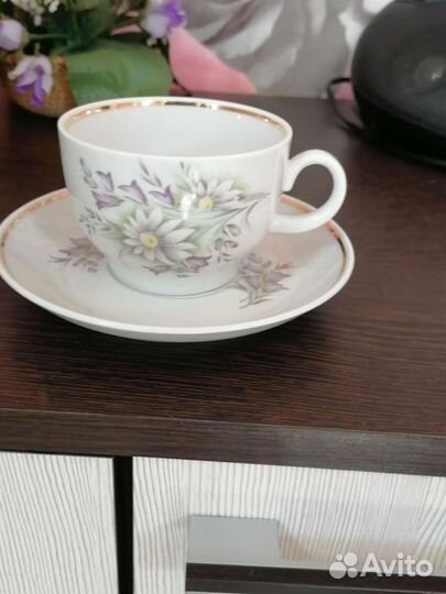 Чашка с блюдцем
