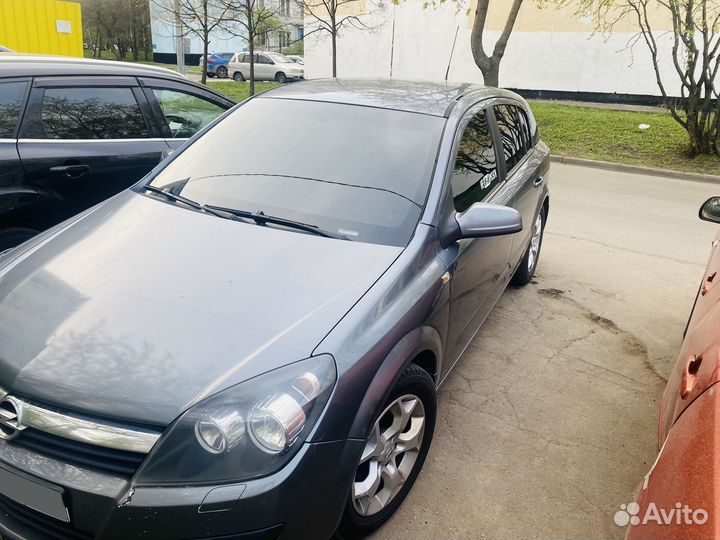Opel Astra 1.8 AT, 2006, 210 000 км