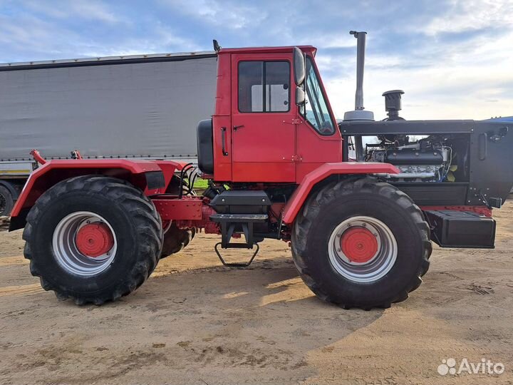 Трактор ХТЗ Т-150К-09, 1990