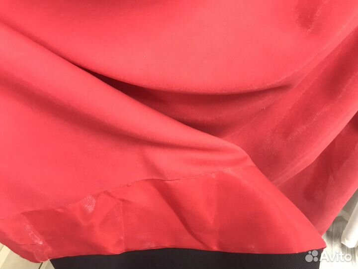 Шторы красные/ ткань королевский атлас