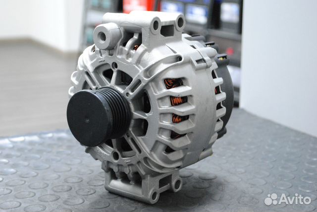 Генератор BMW X5 E70 3.0i N52B30A 230А