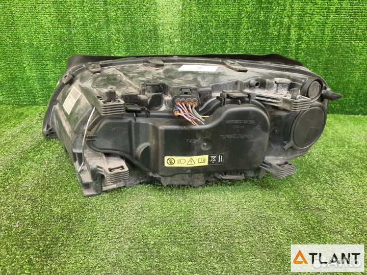 Фара передняя правая volvo S60