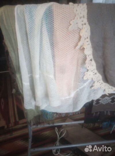 Шарфы и палантины