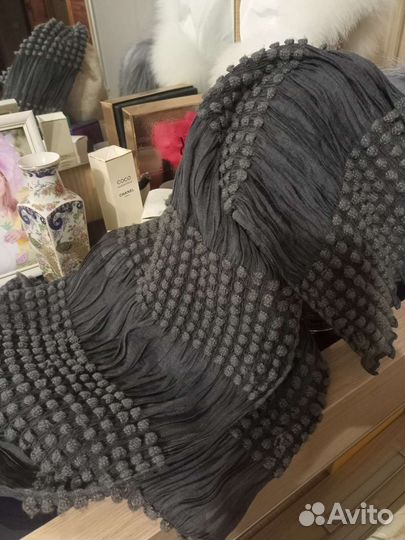 Палантин женский