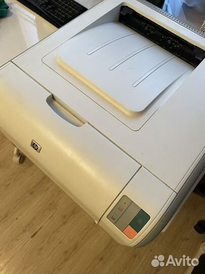 Принтер лазерный HP Color LaserJet CP1215