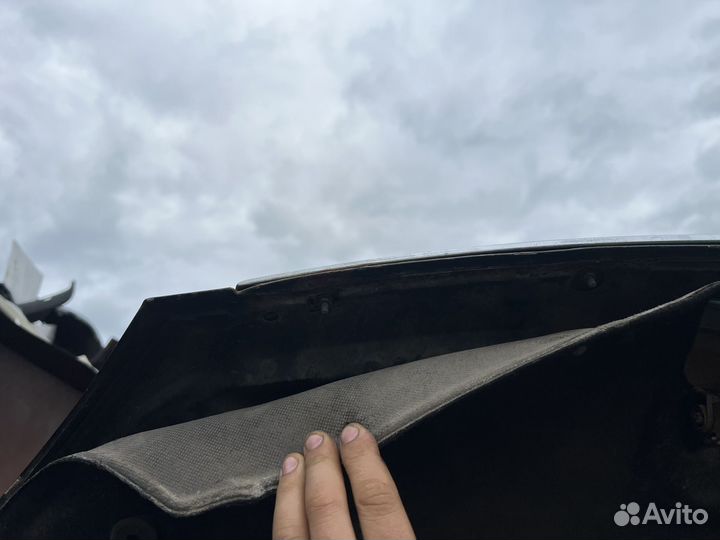 Капот Приора