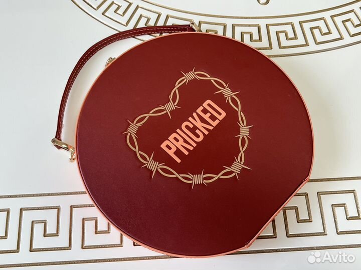 Jeffree Star Pricked