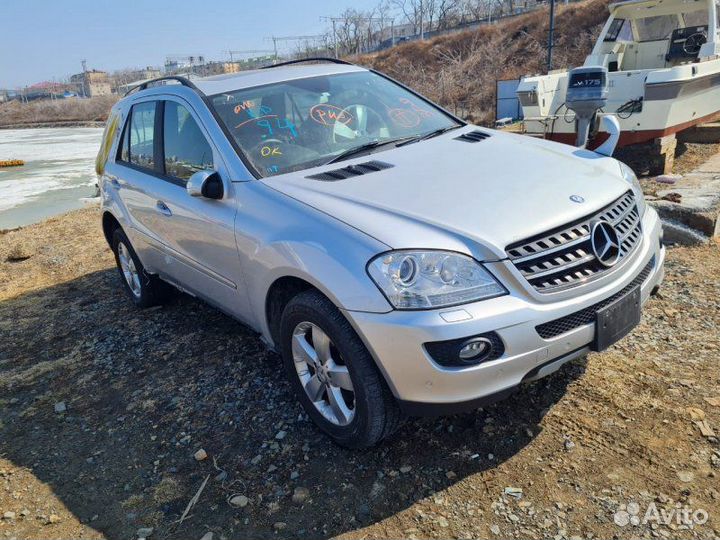 Суппорт задний левый Mercedes Benz Ml 500 W164.175