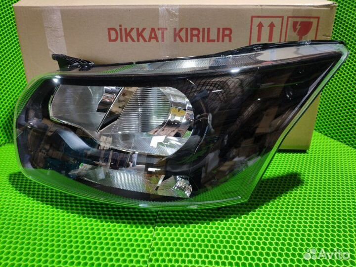 Фара левая новая Ford Transit TTG 2014- Наст