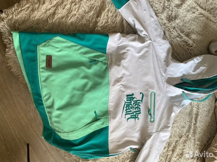 Анорак сноубордический и штаны