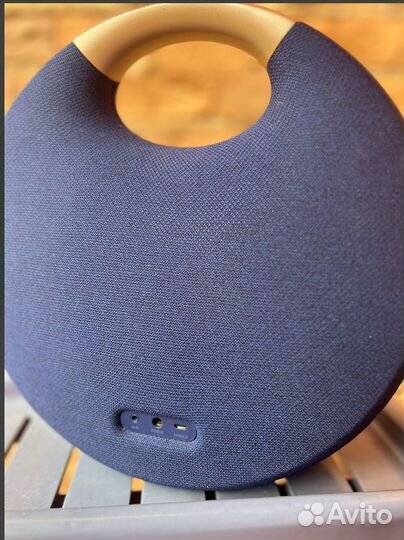 Harman Kardon Onyx studio 5