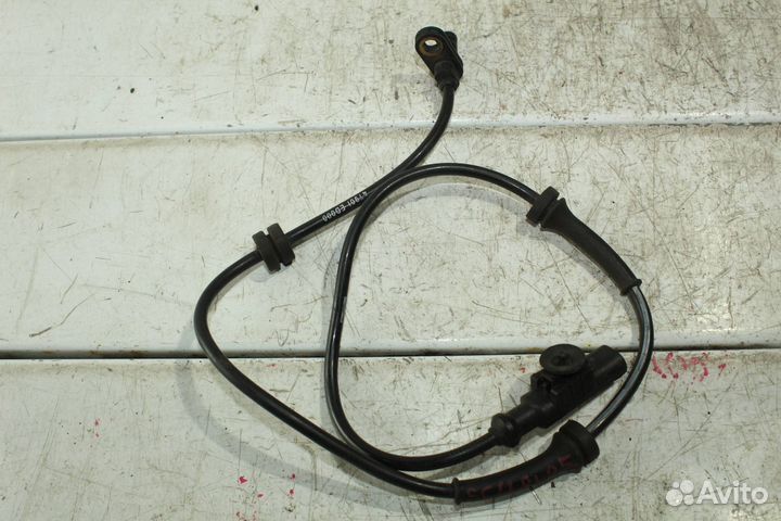 Датчик ABS nissan tiida 06* SC11 RR/LH