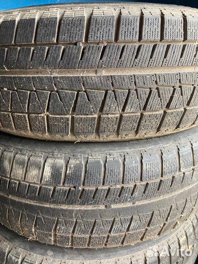 Bridgestone Blizzak Revo GZ 205/60 R16 92S