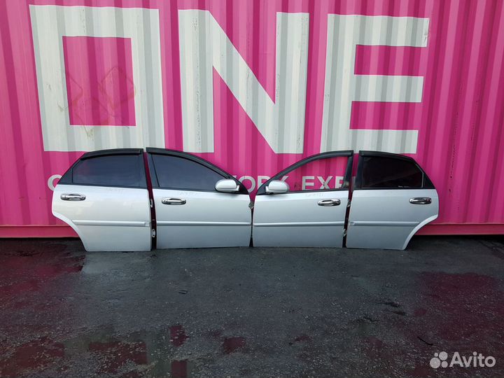 Дверь Chevrolet Lacetti, седан, 2009г