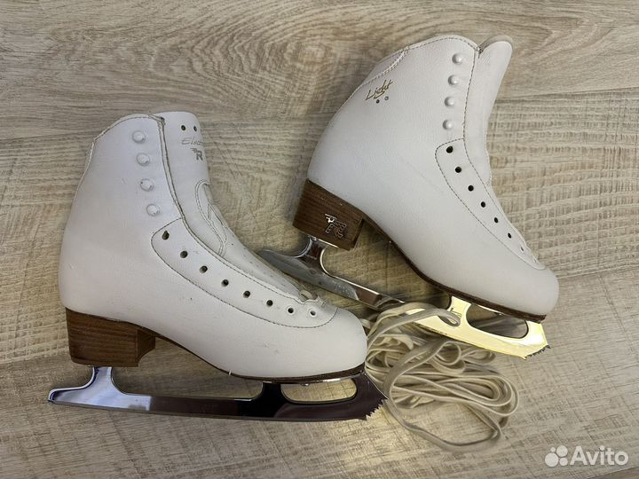 Фигурные коньки risport electra