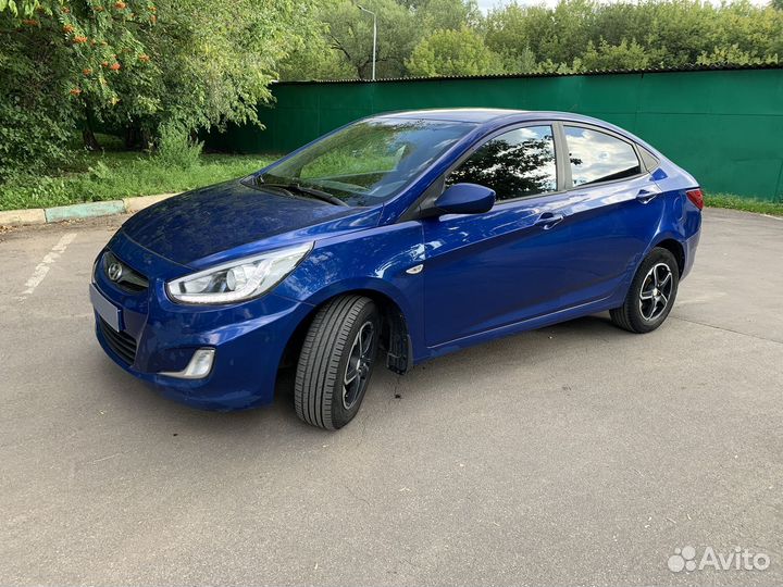 Hyundai Solaris 1.6 AT, 2011, 305 000 км