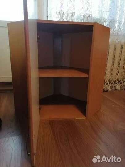 Полка угловая