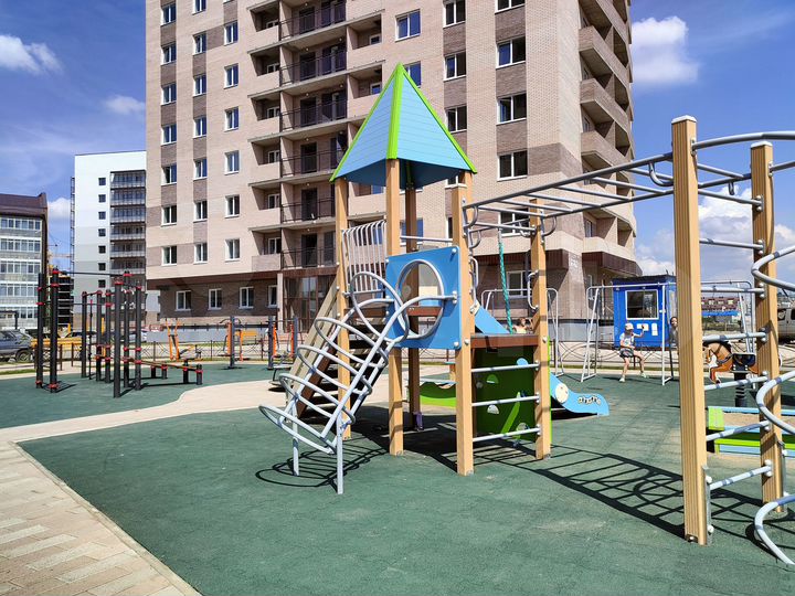 2-к. квартира, 57 м², 9/12 эт.