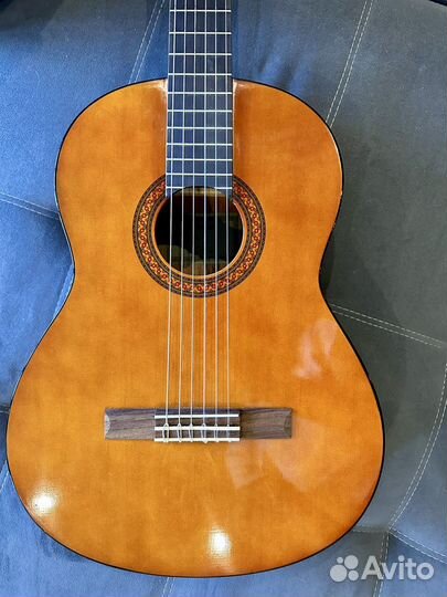 Гитара yamaha c40