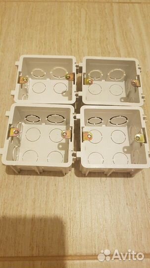 Освещение. Выключатели polo