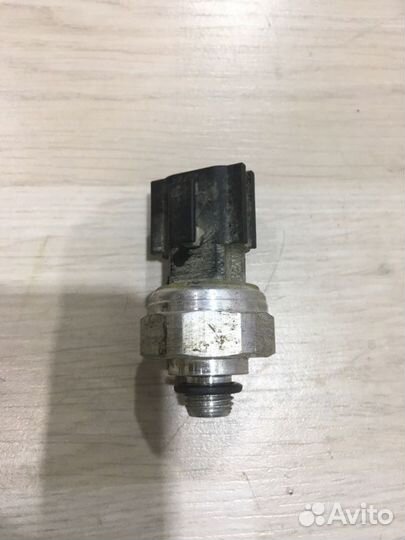 Датчик кондиционера хладагента Kia RIO 3