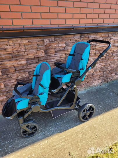 Коляска для двойни