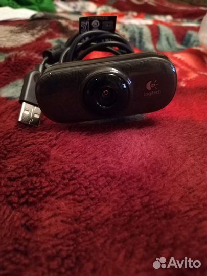 Веб камера Logitech V-U0019