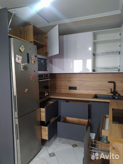 Кухонный гарнитур угловой на заказ. Есть рассрочка