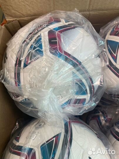 Профессиональный футбольный оригинальный мяч Пума