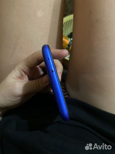 Xiaomi Mi 9, 8/64 ГБ
