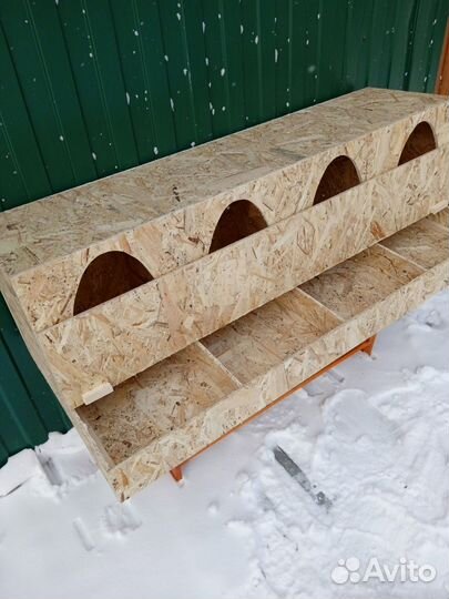 Куриное гнездо с яйцесборником