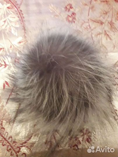 Помпон чернобурка