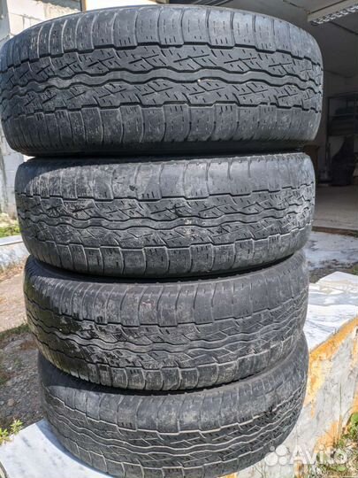 Bridgestone Dueler H/T 687 225/65 R17 101H