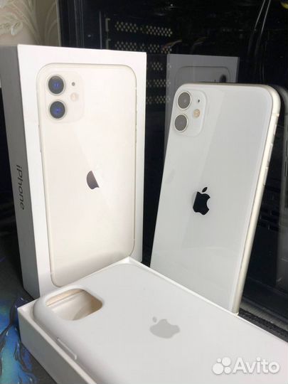 iPhone 11, 64 ГБ