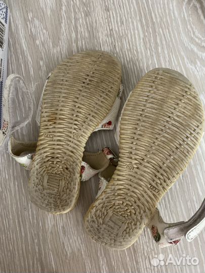 Сандали доя девочки 29