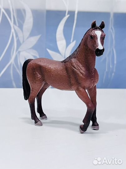 Фигурки лошадей mojo