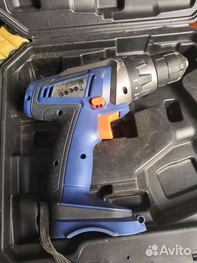 Шуруповерт