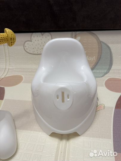 Горшок детский с погремушкой 6+