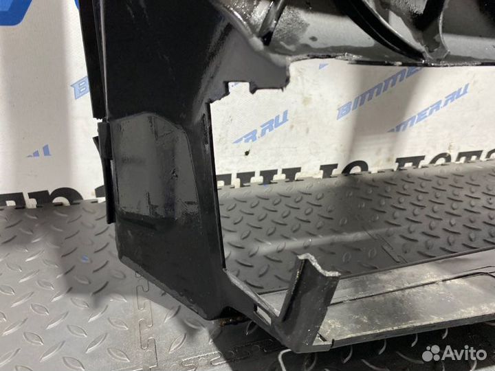 Воздуховод радиатора Bmw E70