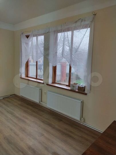 Дом 42 м² на участке 9,5 сот.