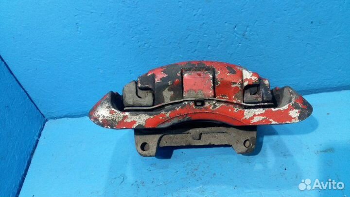 Суппорт передний правый Audi A6 Allroad Quattro 4F