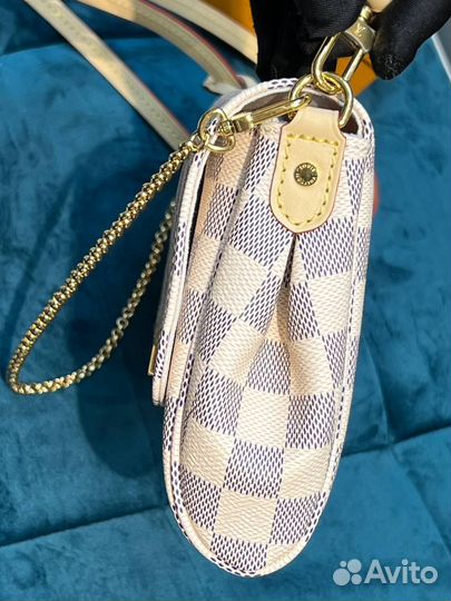 Louis vuitton pochette женская